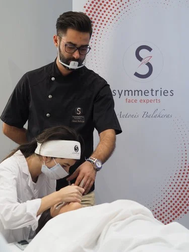 Σεμινάρια eyelash extensions βλεφαρίδες Σεμινάρια Αισθητικής Αθήνα Θεσσαλονίκη Ηράκλειο Κρήτης Symmetries Antonios Balakeras